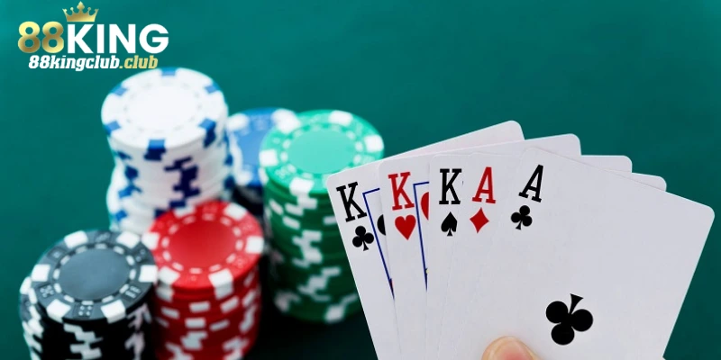 Các thuật ngữ cơ bản trong luật chơi poker